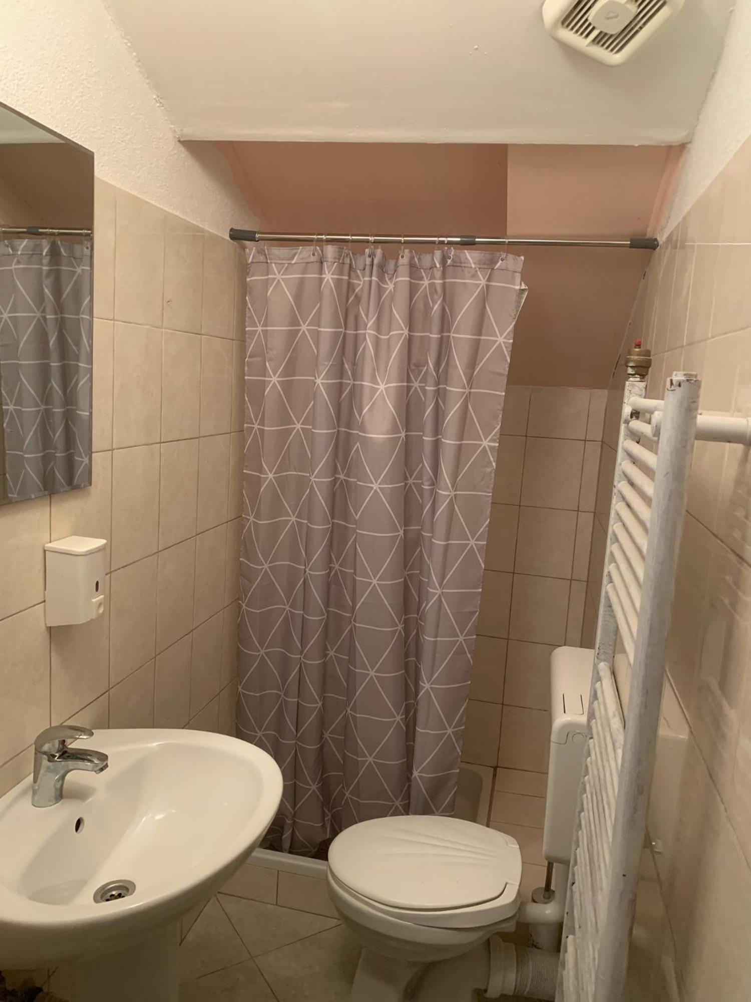 Villa Nana Kulen Vakuf Exteriör bild