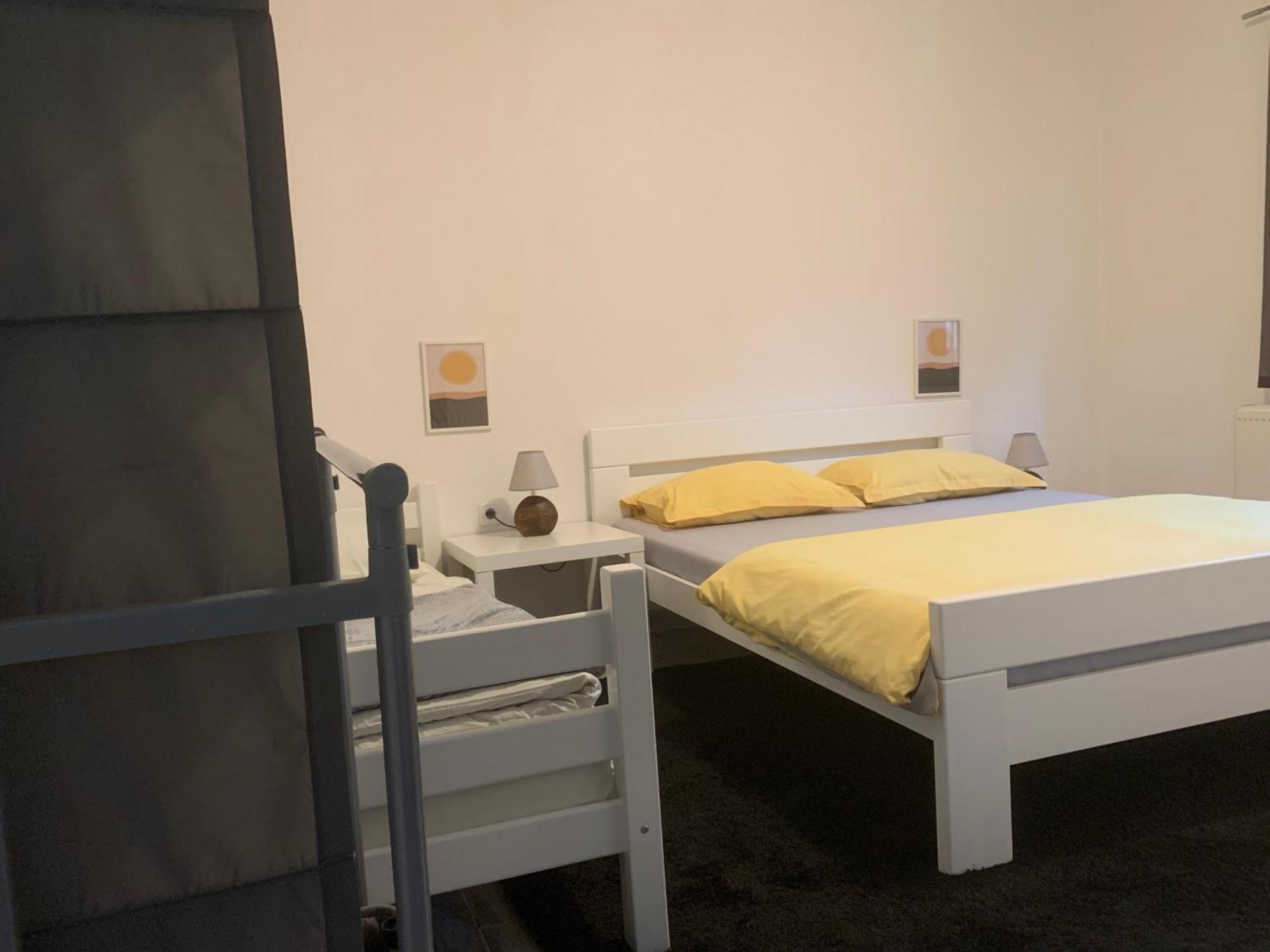 Villa Nana Kulen Vakuf Exteriör bild