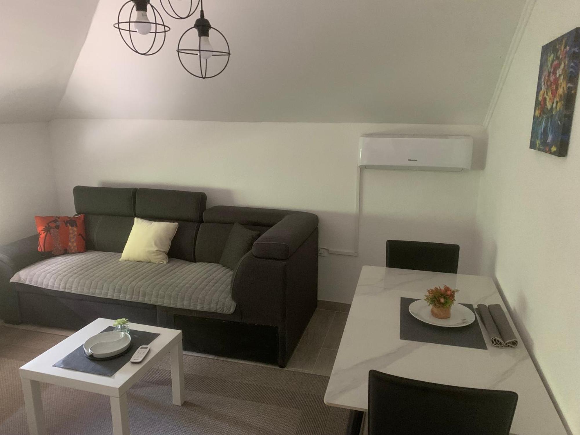 Villa Nana Kulen Vakuf Exteriör bild